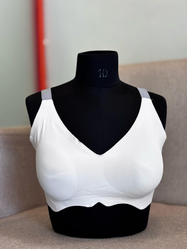 WhatsApp Image 2025-10-06 at 15.32.59_2bb723ea